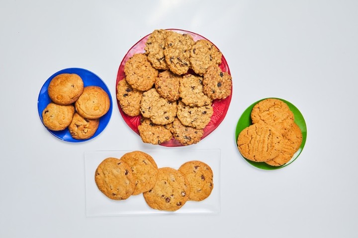 Oatmeal + Raisin Cookie