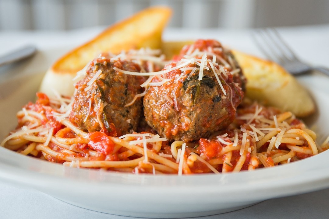 Lunch Spaghetti And Meatballs