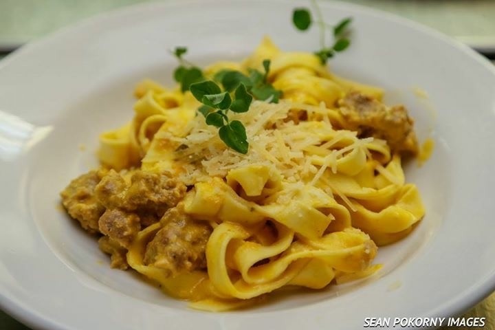 Lunch Classic Fettuccine Alfredo