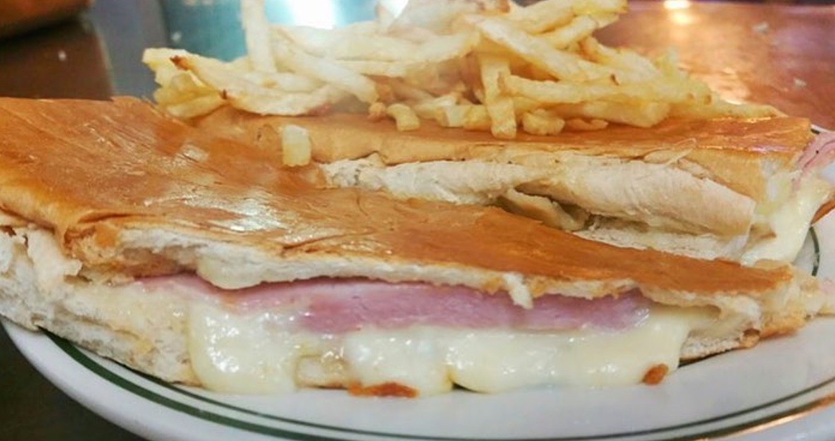 7 sandwiches cubano