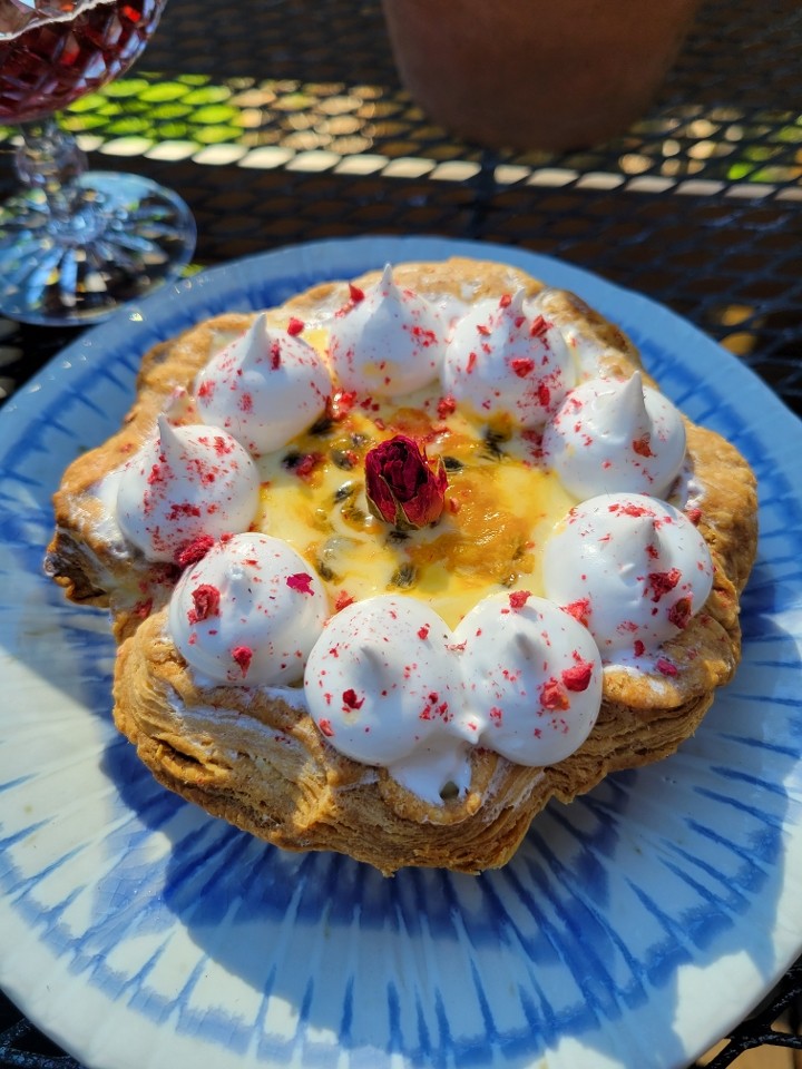Personal Passionfruit Cream Pie