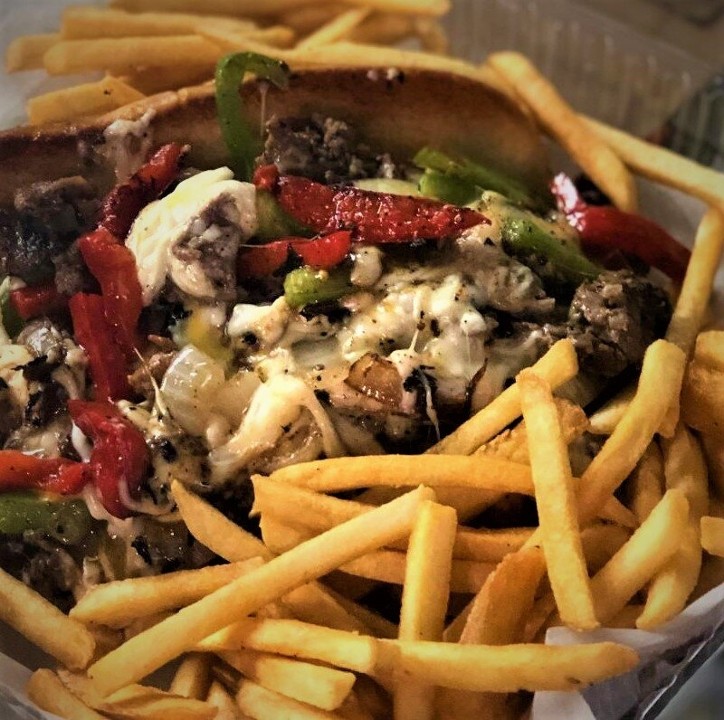PHILLY CHEESESTEAK W/ FRIES (Copy)