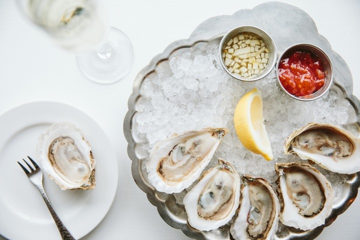 Six Oysters Raw