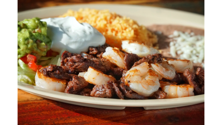 Carne Asada Con Camarones Dinner