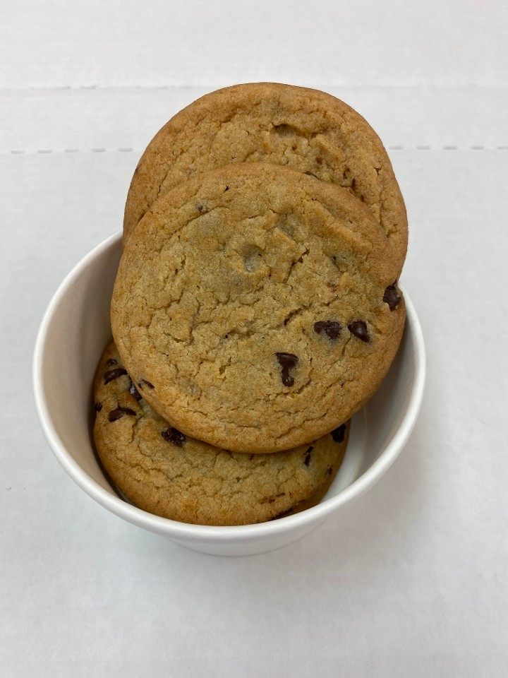 Chocolate Chip Cookie - 4 Cookies