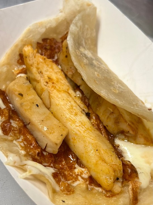 CHICKEN QUESITACOS