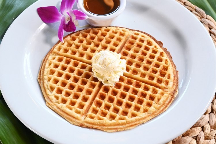 Golden Brown Waffle  (AVAILABLE UNTIL 2 PM)