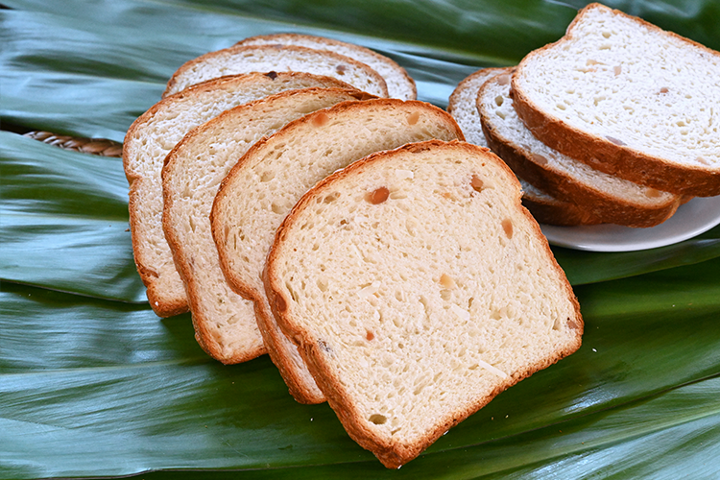 SPECIALTY BREAD || Coconut Macadamia Nut