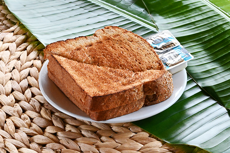SIDE || KING'S HAWAIIAN® Wheat Toast