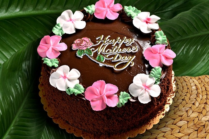 Mother's Day Dobash Plumeria Lei Cake