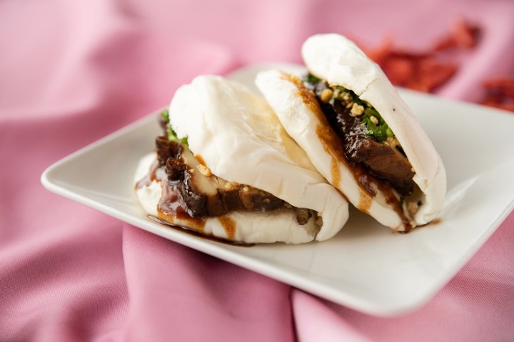 Taiwanese Buns (Pork Belly)（2）(台灣掛包)