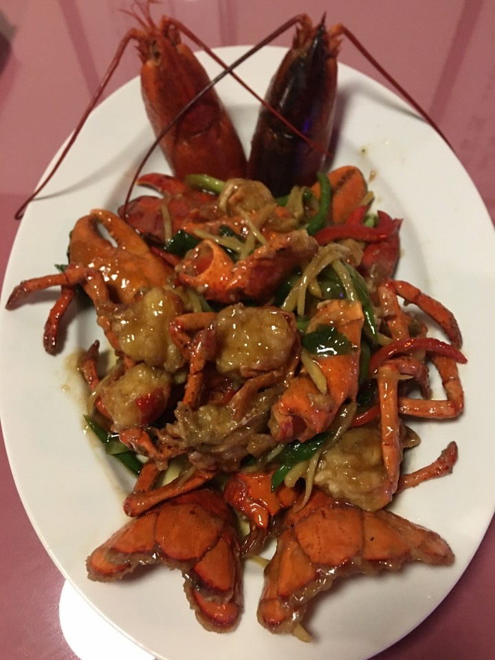Canada Lobster W. Ginger & Scallion Sauce(姜葱加拿大龙虾）