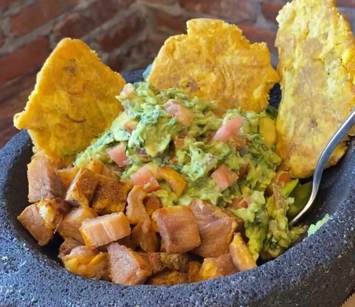 Guacamole con Chicharron