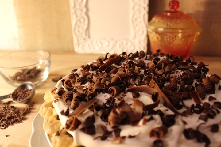 Chocolate cream pie