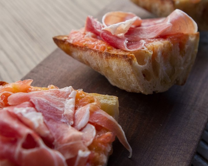 Pan Con Tomate w/ Prosciutto