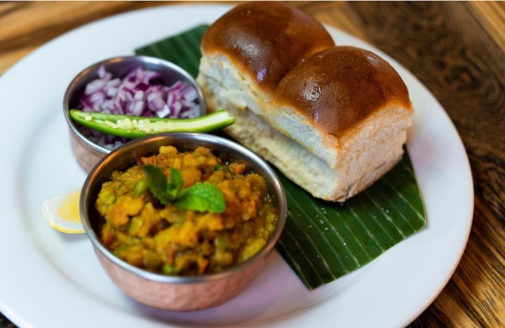 Mumbai Sloppy Joe (Pav Bhaji)