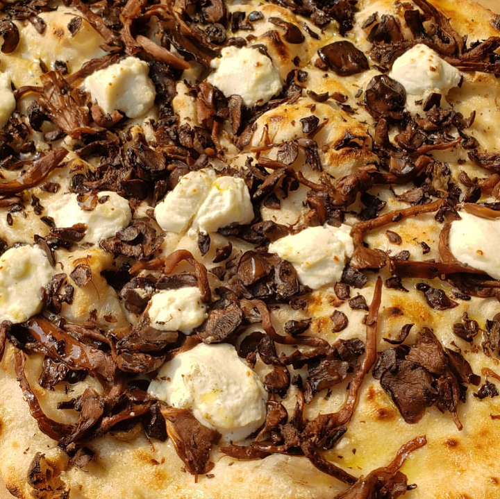 Mushroom Pizza