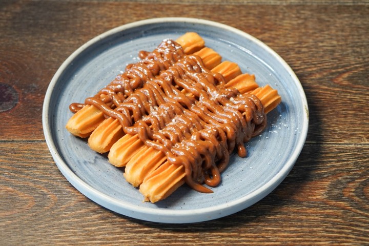 CHURROS DULCE DE LECHE