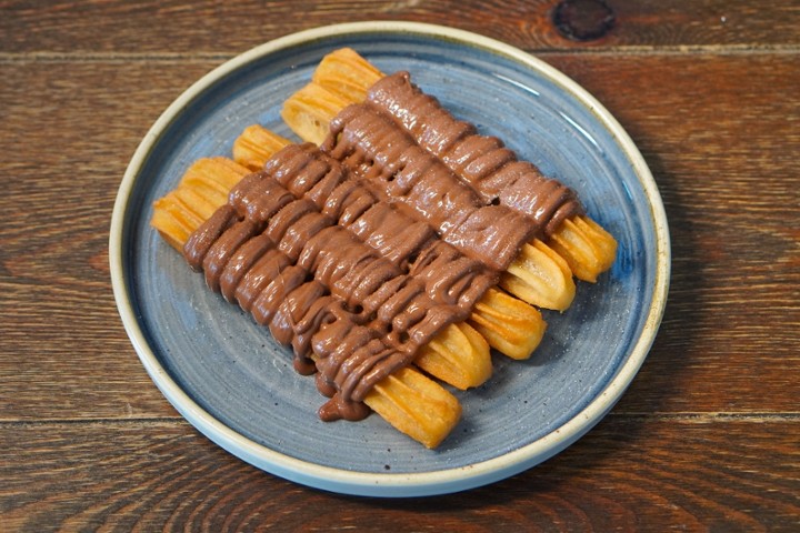 CHURROS NUTELLA