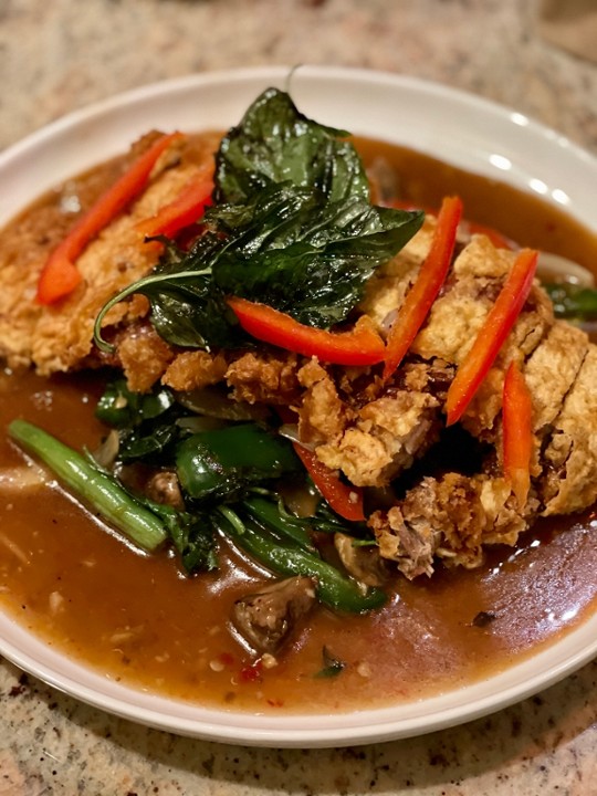 CRISPY DUCK BASIL