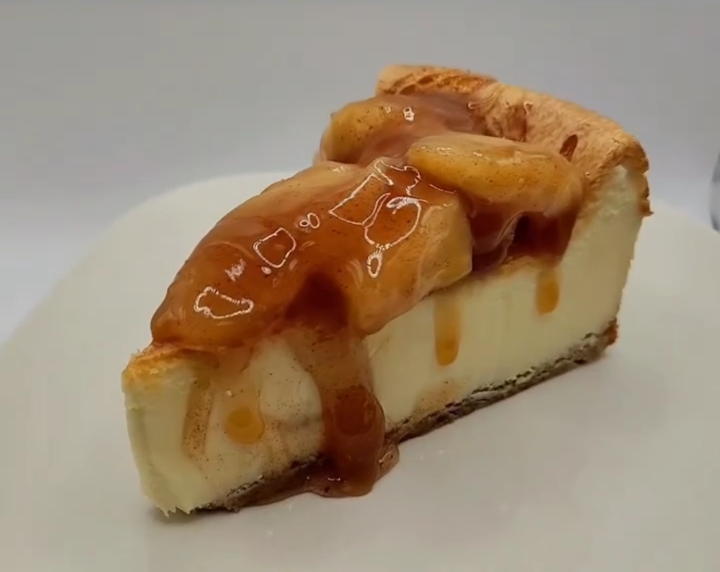 Caramel Apple Cheesecake