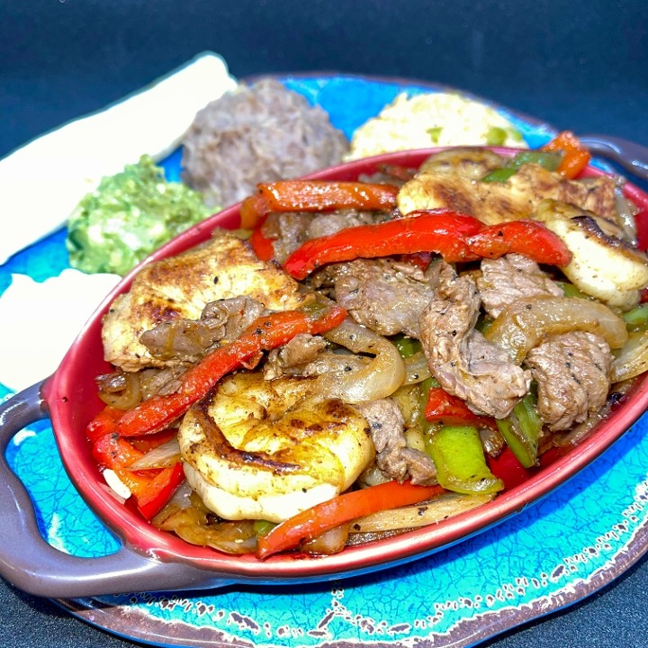 Fajitas Trio (Chicken, Steak & Shrimp)