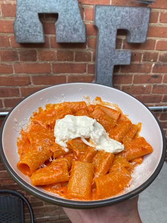 Spicy Tomato Rigatoni