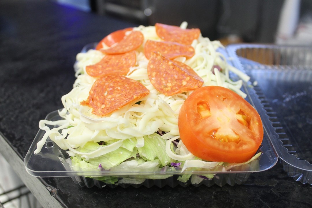 Deluxe Salad