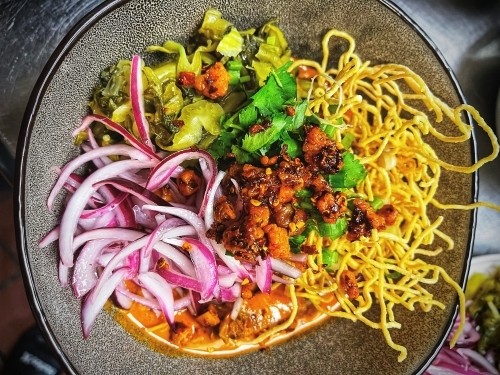 KHAO SOI GAI