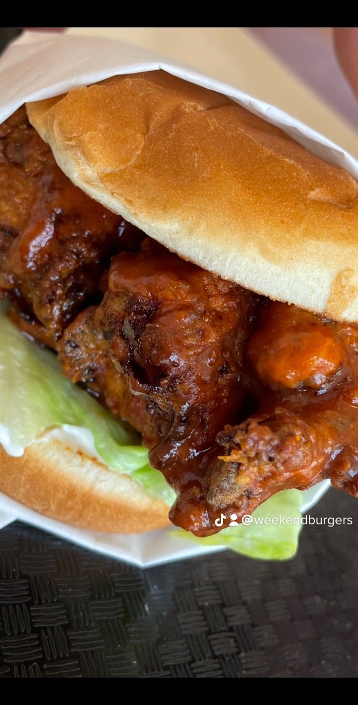 CHICKEN SANDWICH