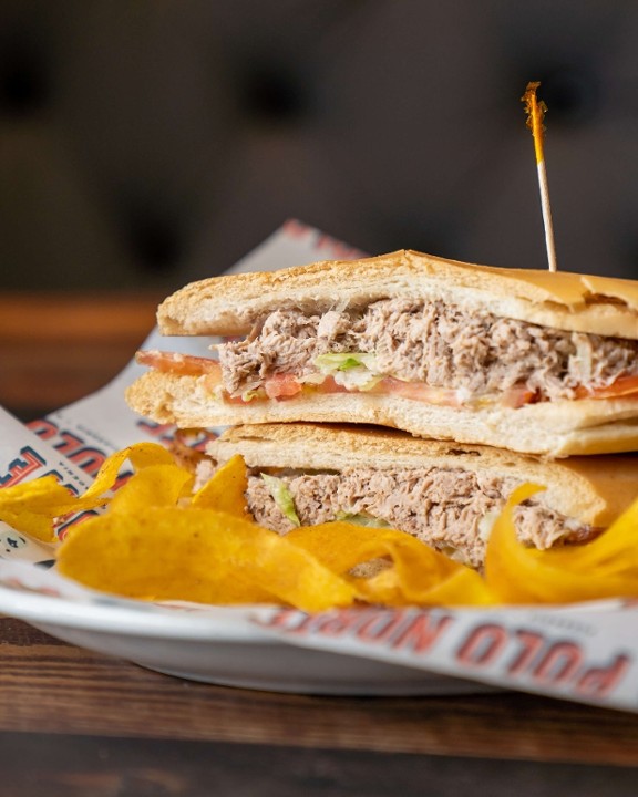 Sandwich de Tuna[Pan Cubano]