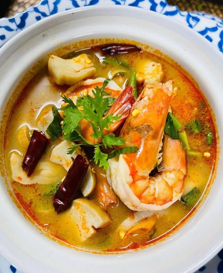 Tom Yum Goong (Shrimp)