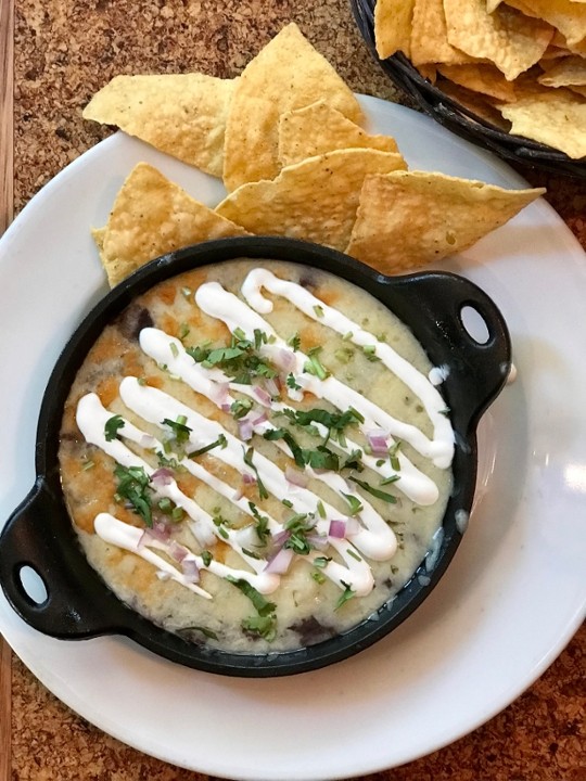Black Bean Dip (& Chips)