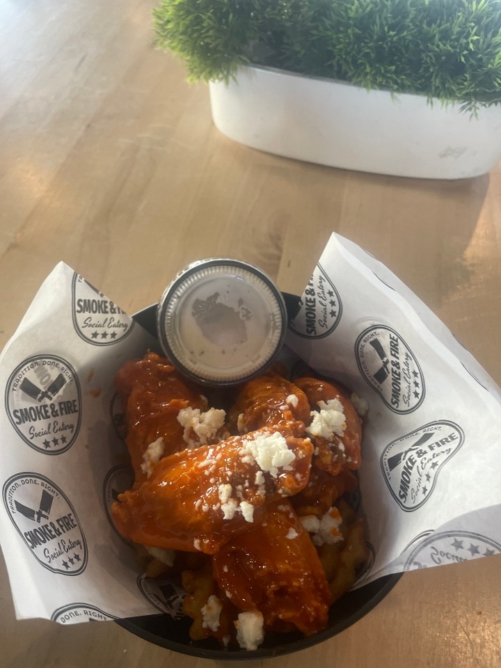 6 Buttery Buffalo Wings