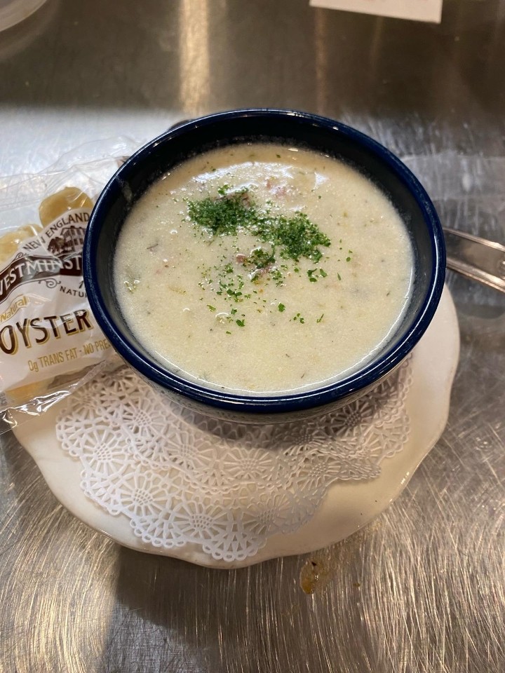 Homemade Clam Chowder (cup)