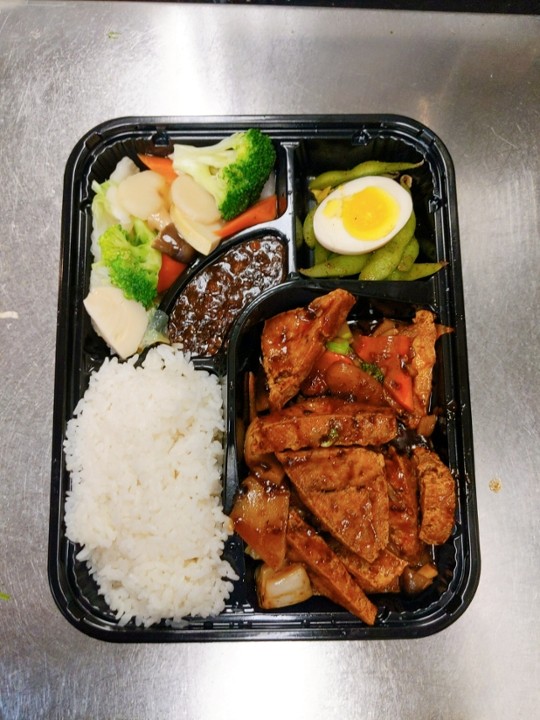 BD18 Home Style Tofu Bento 家常豆腐饭