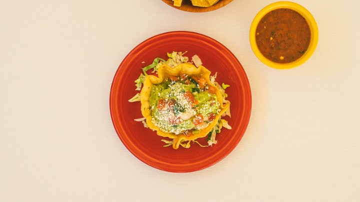 Fresh Guacamole w/Chips & Salsa