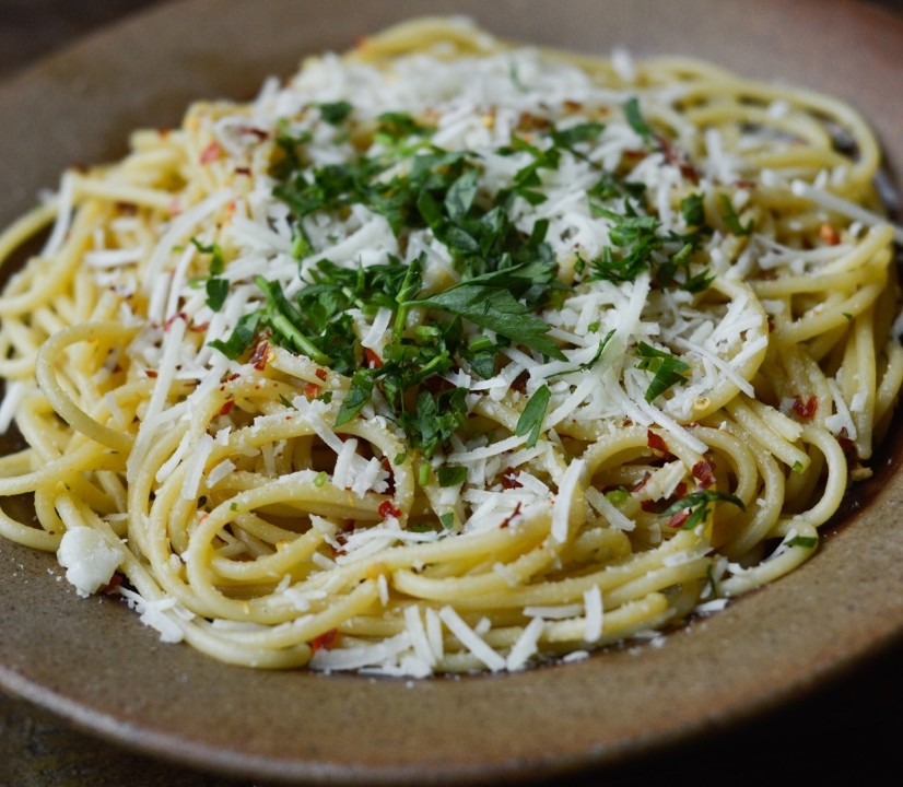 Spaghetti aglio, olio e pepperoncino