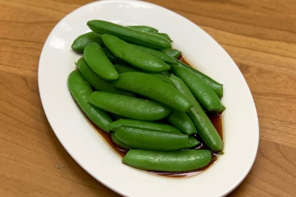 Snap Peas (chilled) w/ chili soy sauce