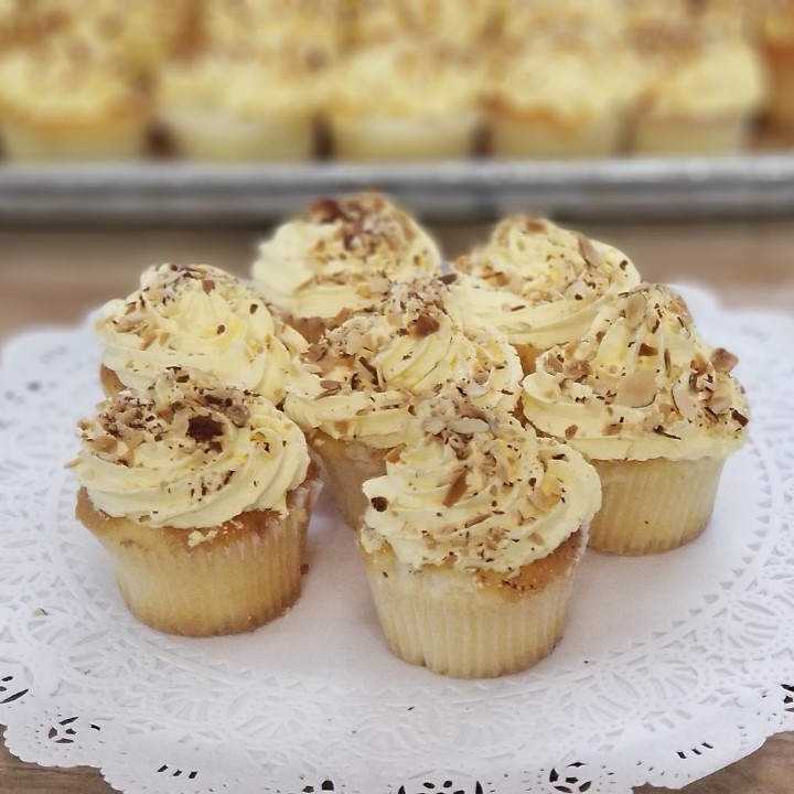 Burnt Almond Cupcake