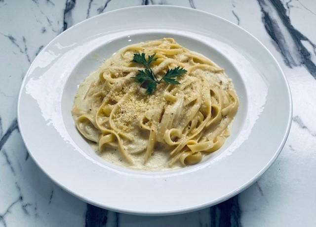 Chicken Fettuccine Alfredo