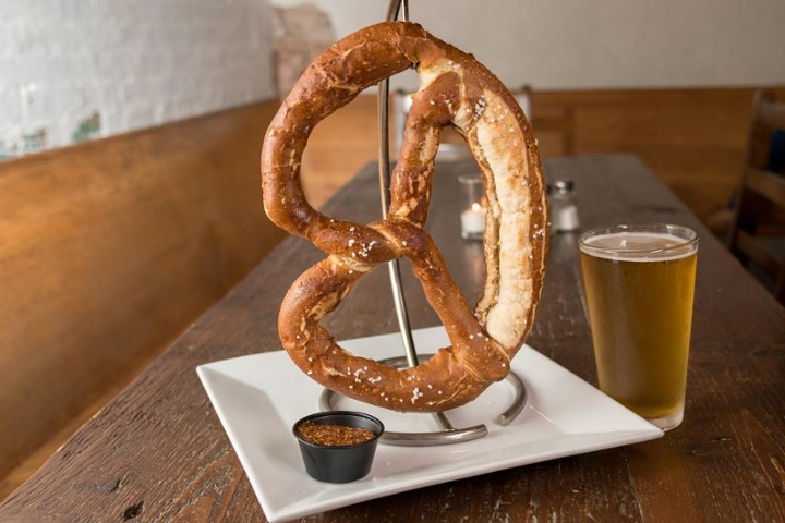 Jumbo Pretzel