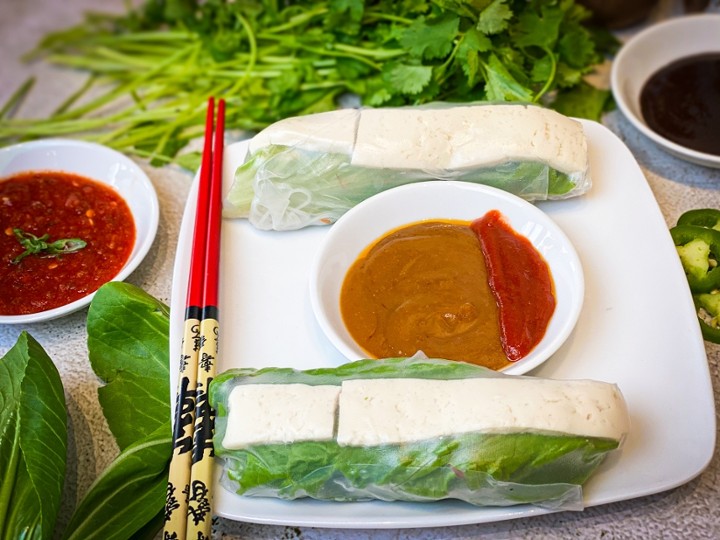 Vegetable & Tofu Spring Roll