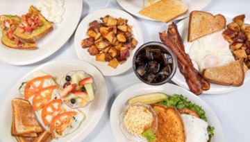 Eggs Up Grill