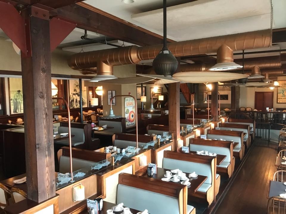 Waterman's Surfside Grille 415 Atlantic Avenue