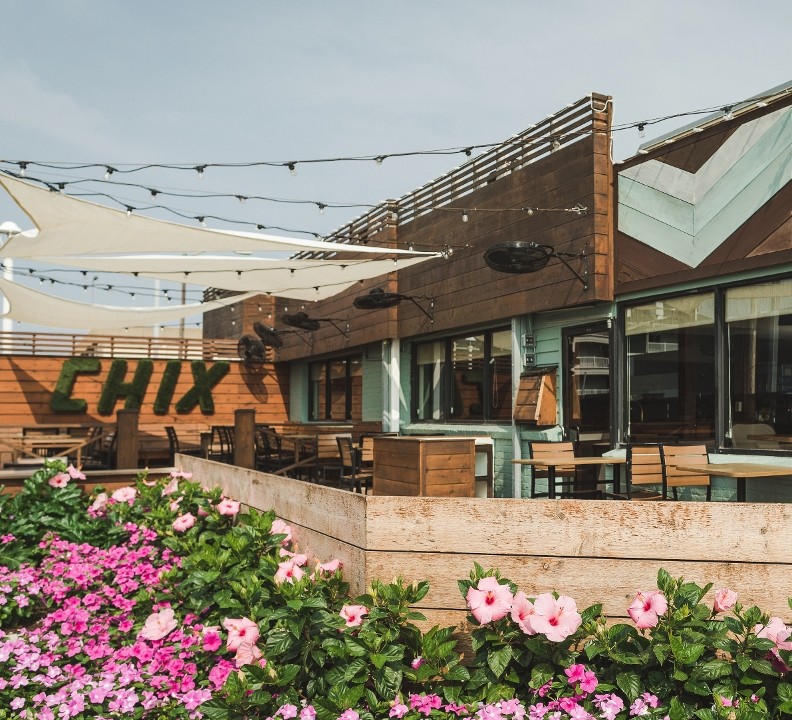 Chix on the Beach 701 Atlantic Avenue