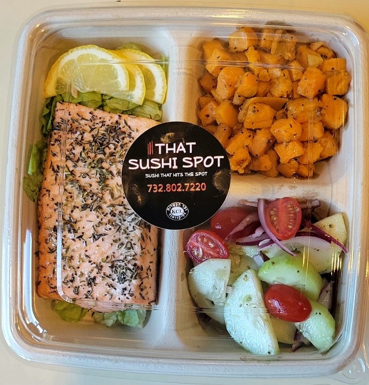 Seasoned Salmon Plate