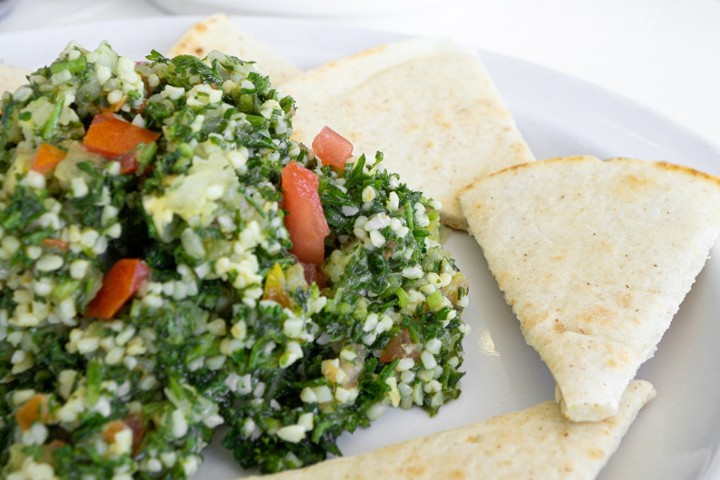 Tabouli with Pita