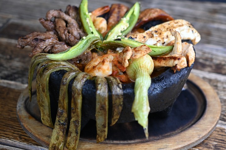 Molcajete Combo