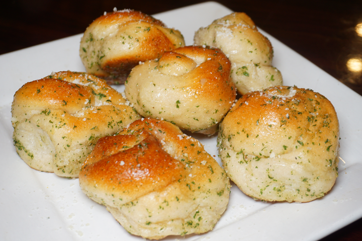 garlic knot (6)